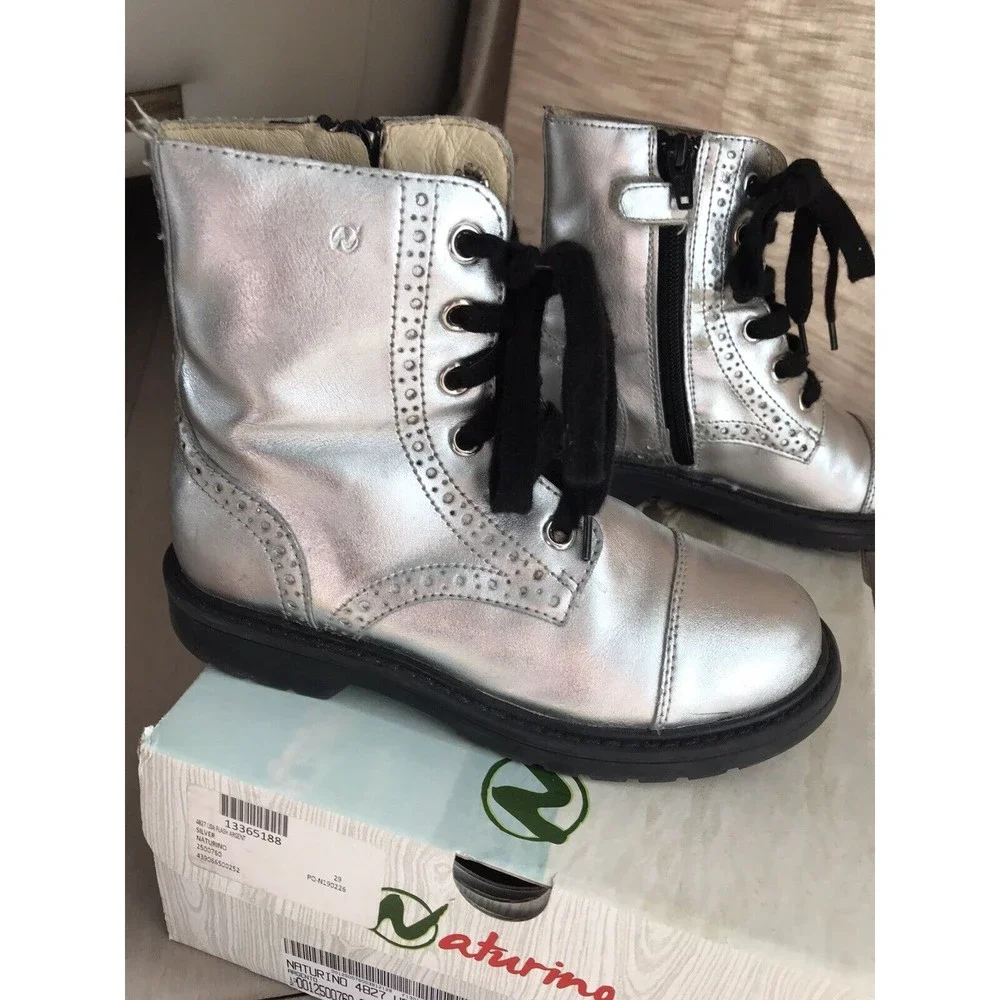 NATURINO Metallic Silver Brogued  Boots Girl Toddlers Size 28 Us 11 Zipper